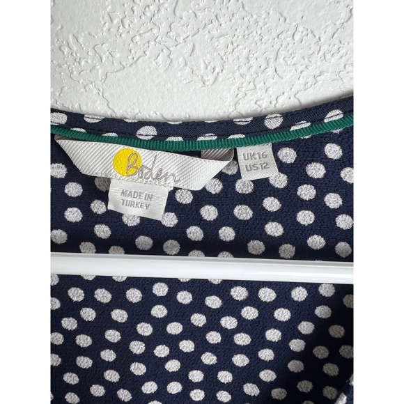 Boden Navy Polka Dot V-Neck Blouse Size 12 Short Sleeve Business Casual - Picture 4 of 11